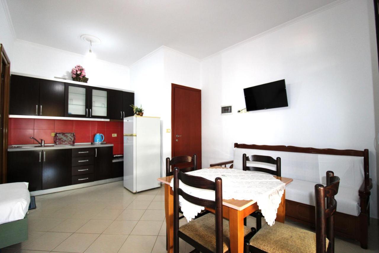Vila Reni Risi Ksamil Exterior photo