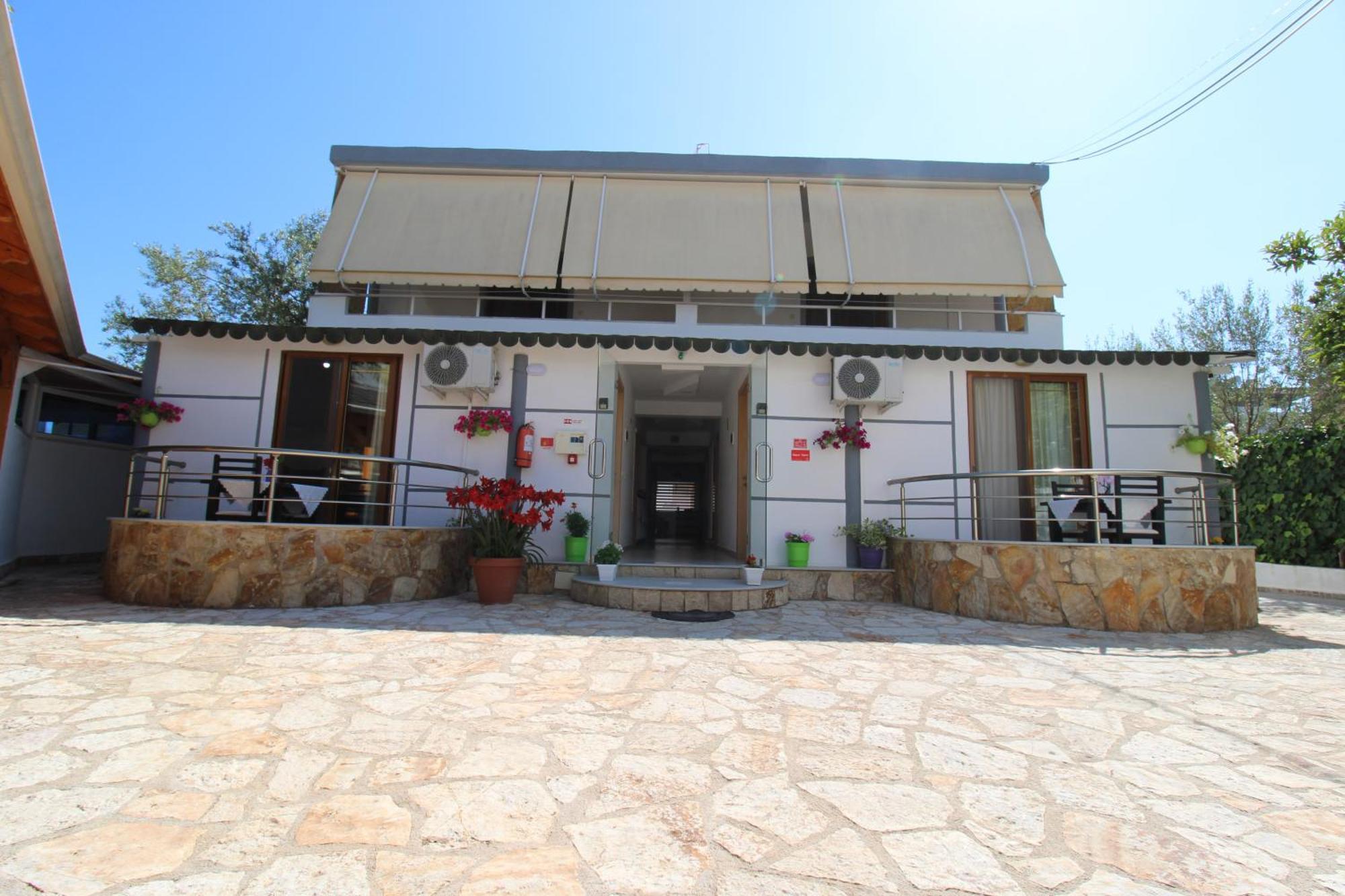 Vila Reni Risi Ksamil Exterior photo